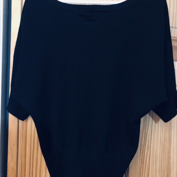 Sweater - Picture 3 of 4